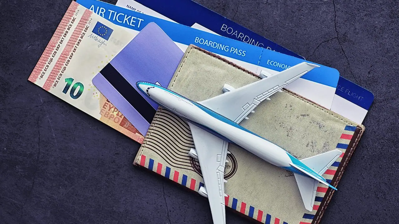 Fast-Track-GDS-Training-in-Delhi-Learn-Airline-Ticketing-in-Record-Time.jpg