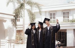 Build Career in Aviation Industry After 12th