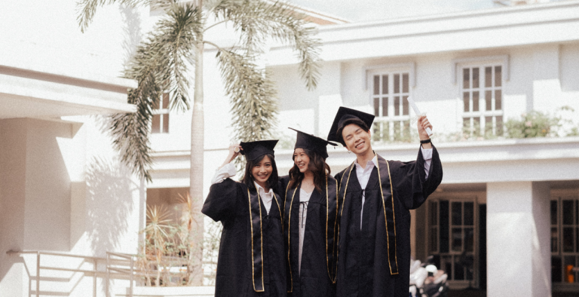 Build Career in Aviation Industry After 12th