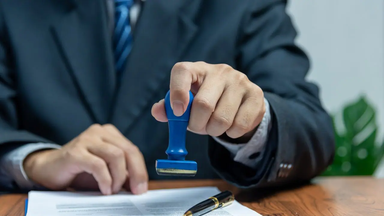 Legal-and-Regulatory-Framework-in-VISA-Management.jpg