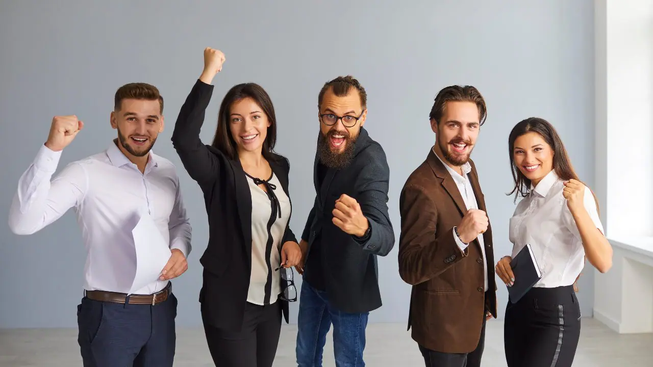 The-Role-of-Travel-in-Shaping-Successful-Entrepreneurs-Insights-from-a-Diploma-Course.jpg