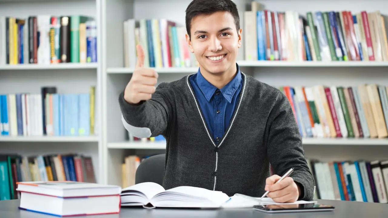 Understanding-Travel-Certification-Programs-in-Delhi.jpg